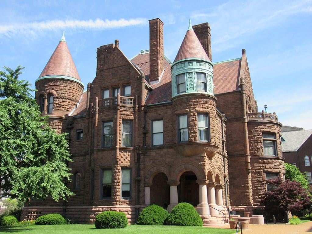 Century-Old Mansion in the Central West End